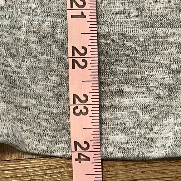 Kuhl Lea Grey Cowl Neck Pullover Long Sleeve Thumb Hole Top Womens Small - Picture 10 of 10